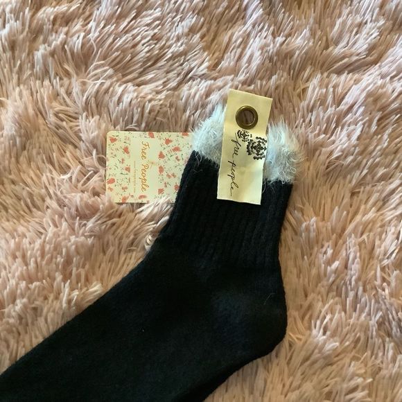 Nwt free people whisper border socks black - Picture 5 of 6